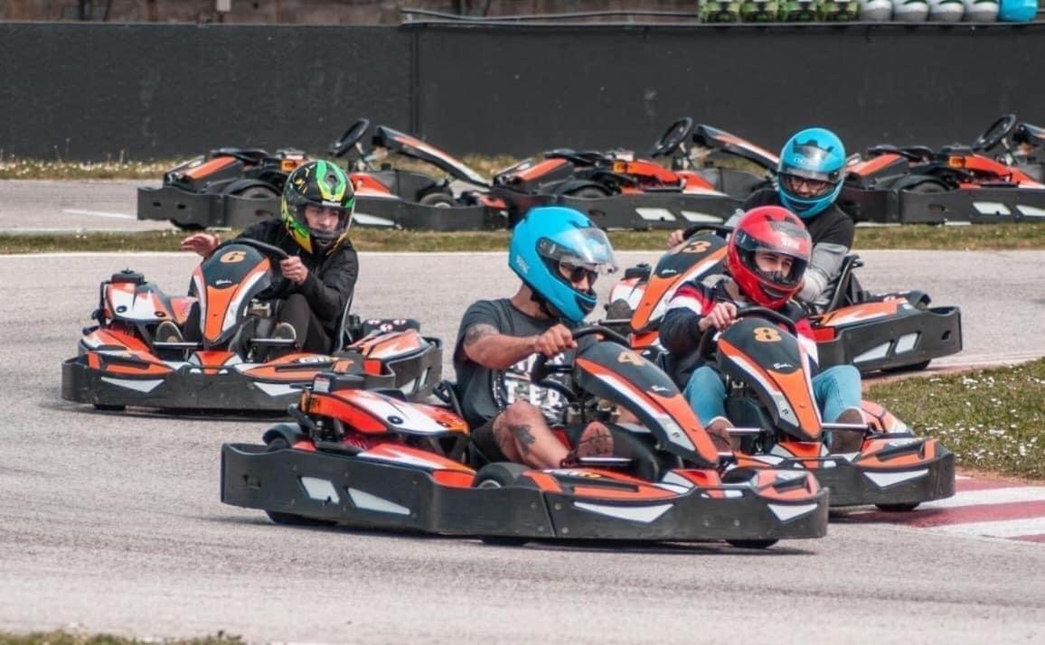La Villa Del Karting El Teso Eksteriør bilde